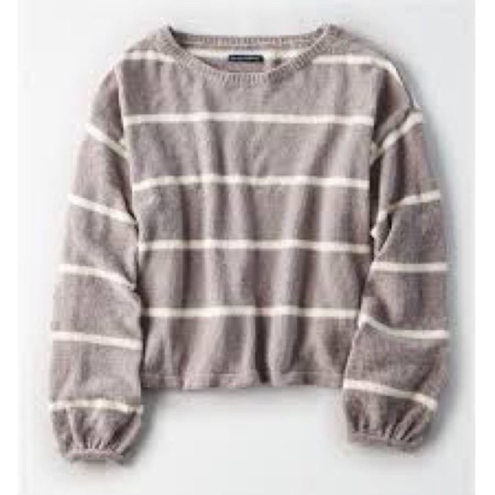 American eagle sweater